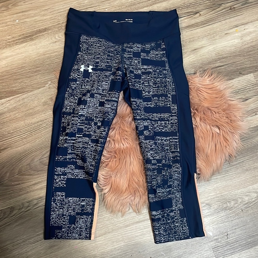Under Armour Blue Crop Compression Leggings Size M